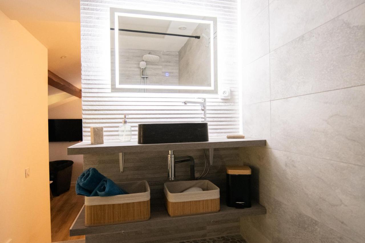 Lova Spa Saint-Etienne エクステリア 写真